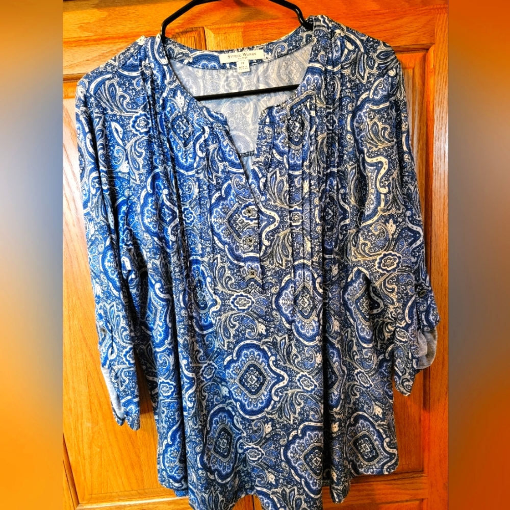 Studio Works Blue Paisley top 1X